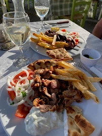 Ladokola grill house tavern skiathos dine in